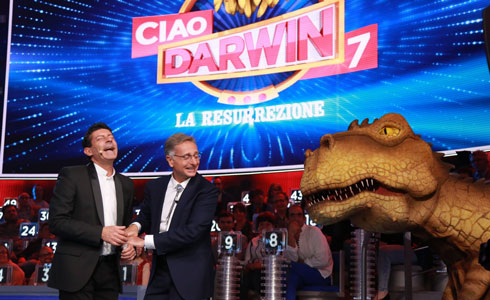 CIAO DARWIN 7: STASERA LA QUARTA PUNTATA. CI SARA’ ANCHE TINA CIPOLLARI