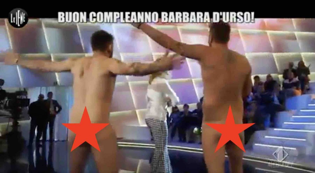 Barbara D’Urso e gli auguri «col cu…ore» ma senza mutande de Le Iene