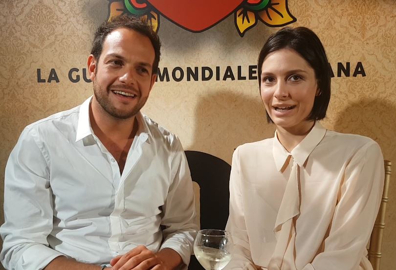 Romolo + Giuly: su Fox esplode la guerra mondiale italiana. Intervista ai protagonisti – Video