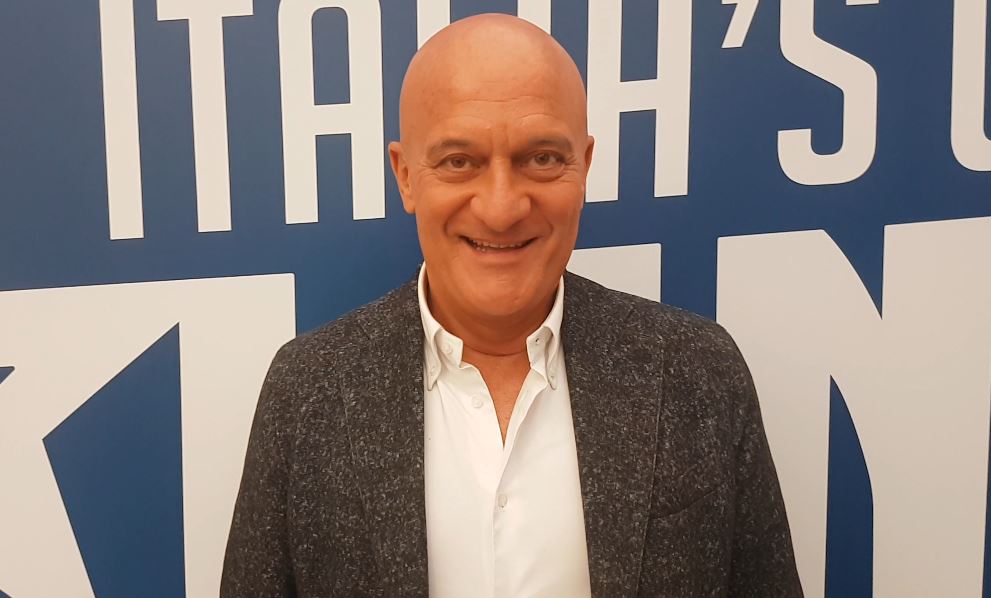 Claudio Bisio a DM: «Con Pellegrini e Maionchi, a Italia’s Got Talent una botta d’energia. Sanremo? E’ il mio momento»