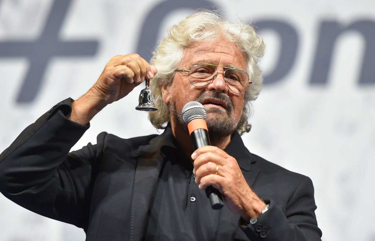 Beppe Grillo chiede una riforma della Rai: «Ne parliamo dal 2013». Ma i Cinquestelle non sono al Governo?