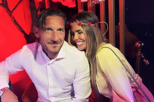 Francesco Totti tuona contro Ilary Blasi: «Non sono stato io a tradire per primo, ha frequentato altri uomini. Mi ha portato via i Rolex»