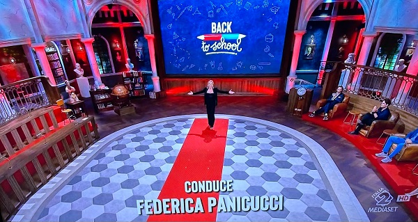 Italia 2 trasmette in piena notte il nuovo Back to School di Federica Panicucci