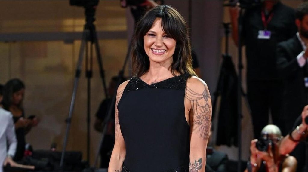 Asia Argento, Alba Parietti e Rosita Celentano sono ‘Donne sull’orlo di una crisi di nervi’